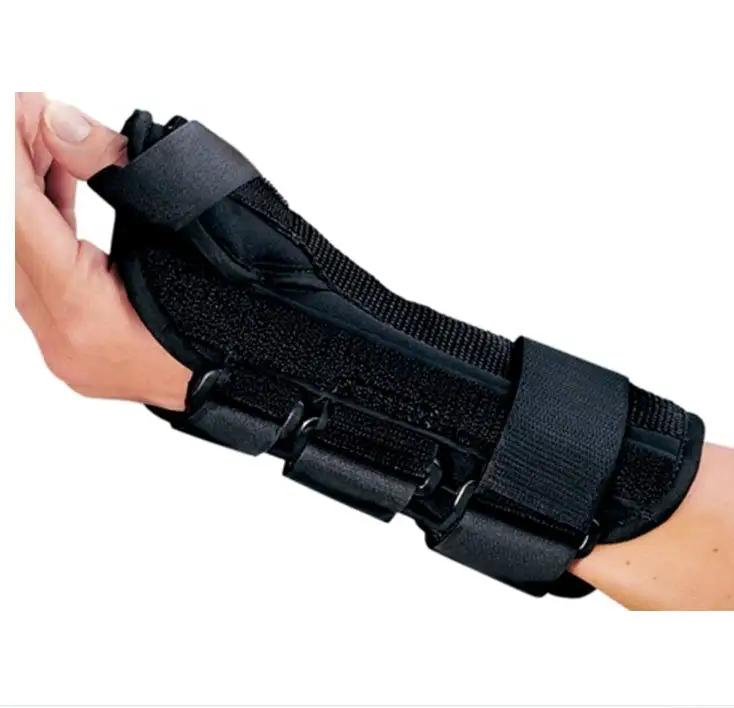 ProCare ComfortForm Right Wrist Splint with Abducted Thumb, Large